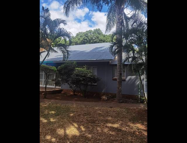 4 BEDROOM PROPERTY TO RENT IN TRIM PARK